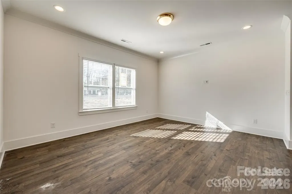 1237 Eastway Drive Charlotte NC 28205