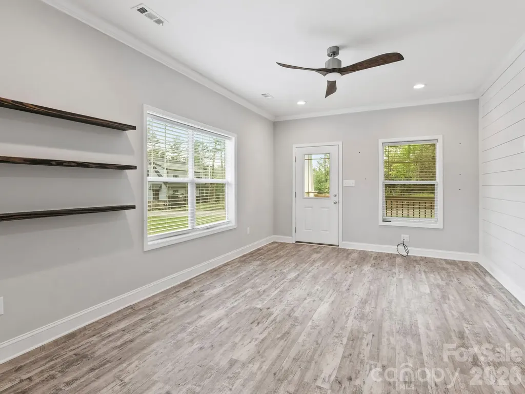1508 Pennsylvania Avenue Hendersonville NC 28739