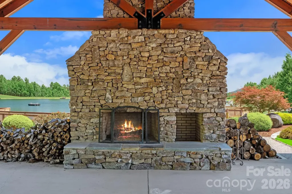 745 Mossy Oak Trail Nebo NC 28761