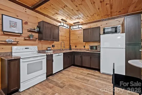 745 Mossy Oak Trail Nebo NC 28761