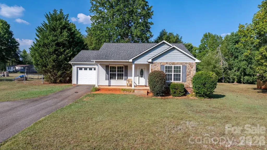 3844 Bridle Path Drive Vale NC 28168