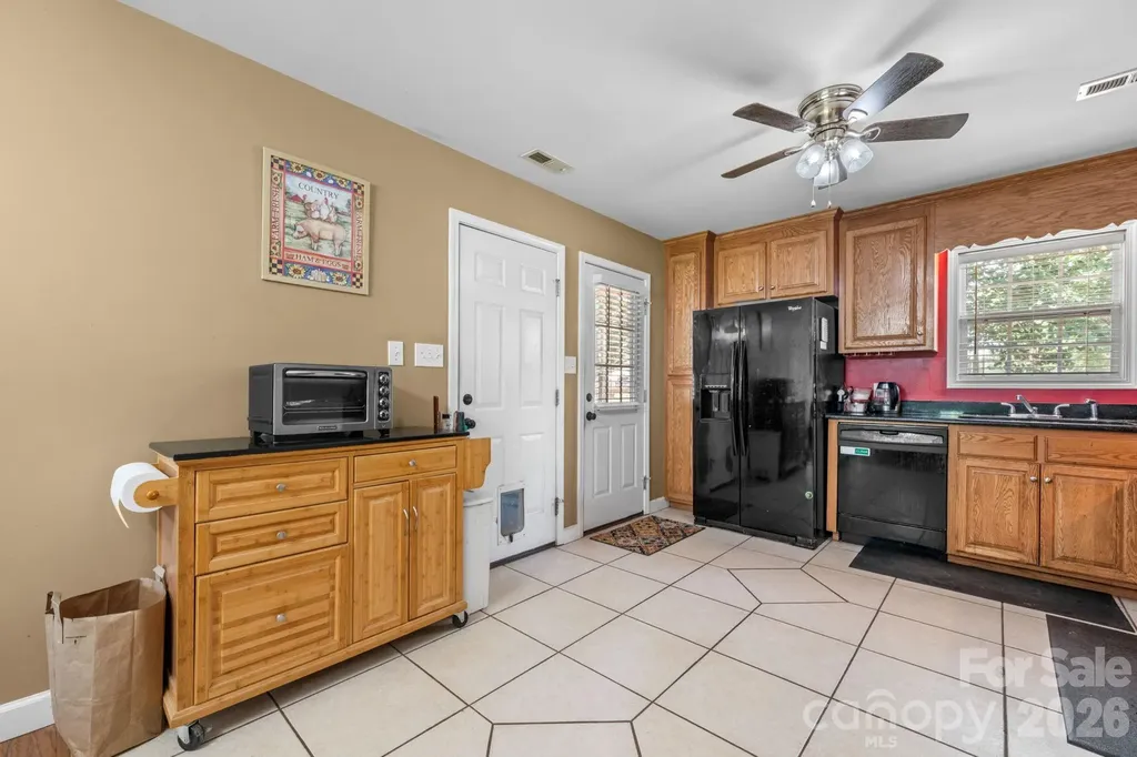 3844 Bridle Path Drive Vale NC 28168