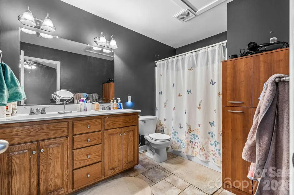 3844 Bridle Path Drive Vale NC 28168