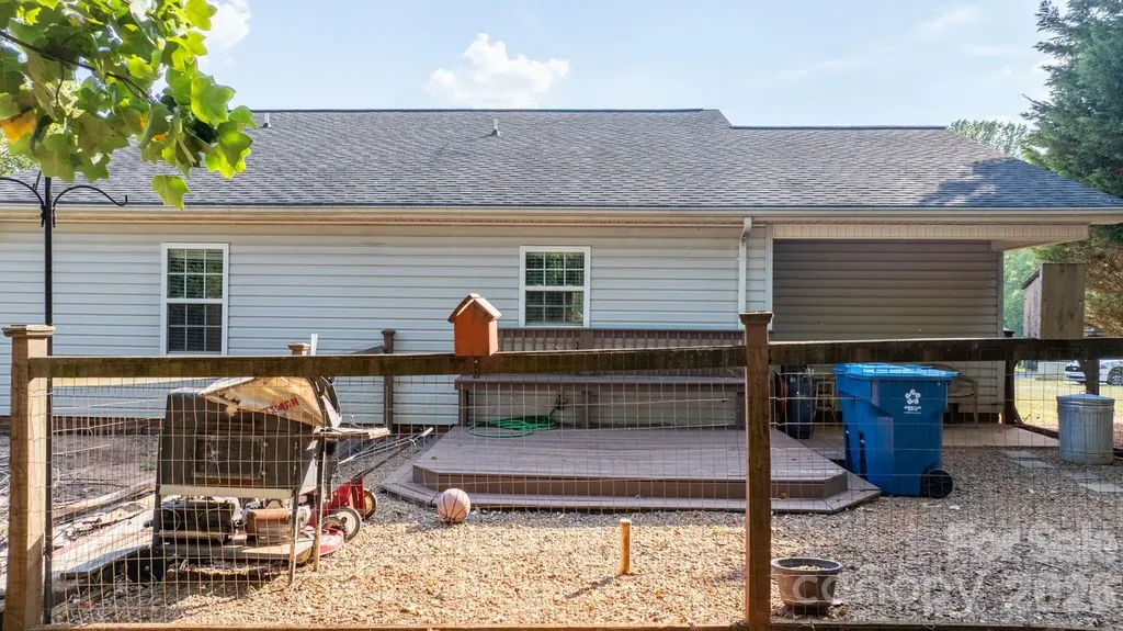 3844 Bridle Path Drive Vale NC 28168