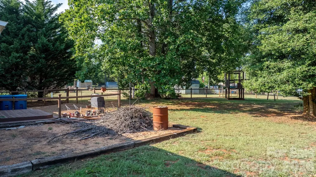 3844 Bridle Path Drive Vale NC 28168