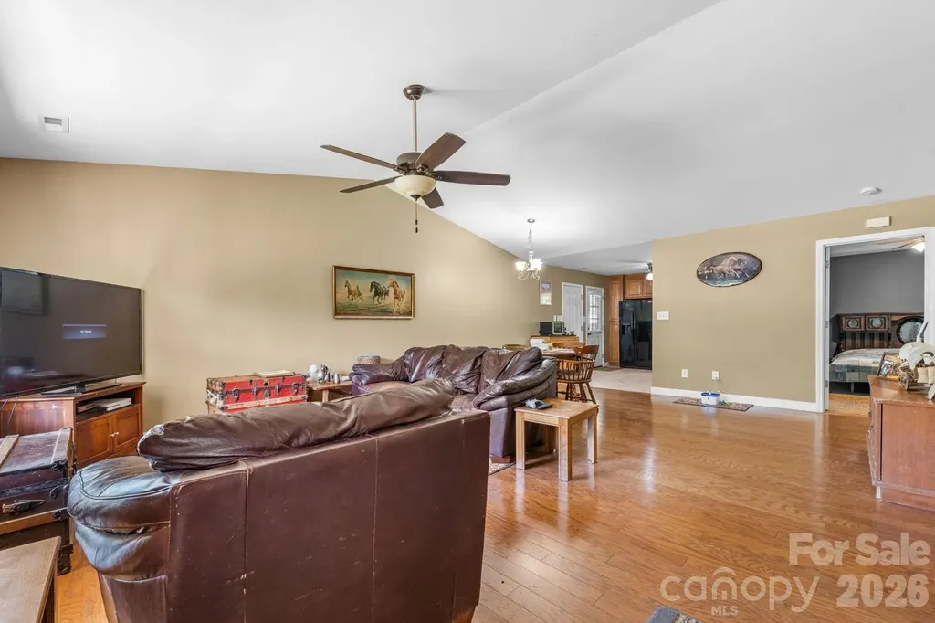 3844 Bridle Path Drive Vale NC 28168