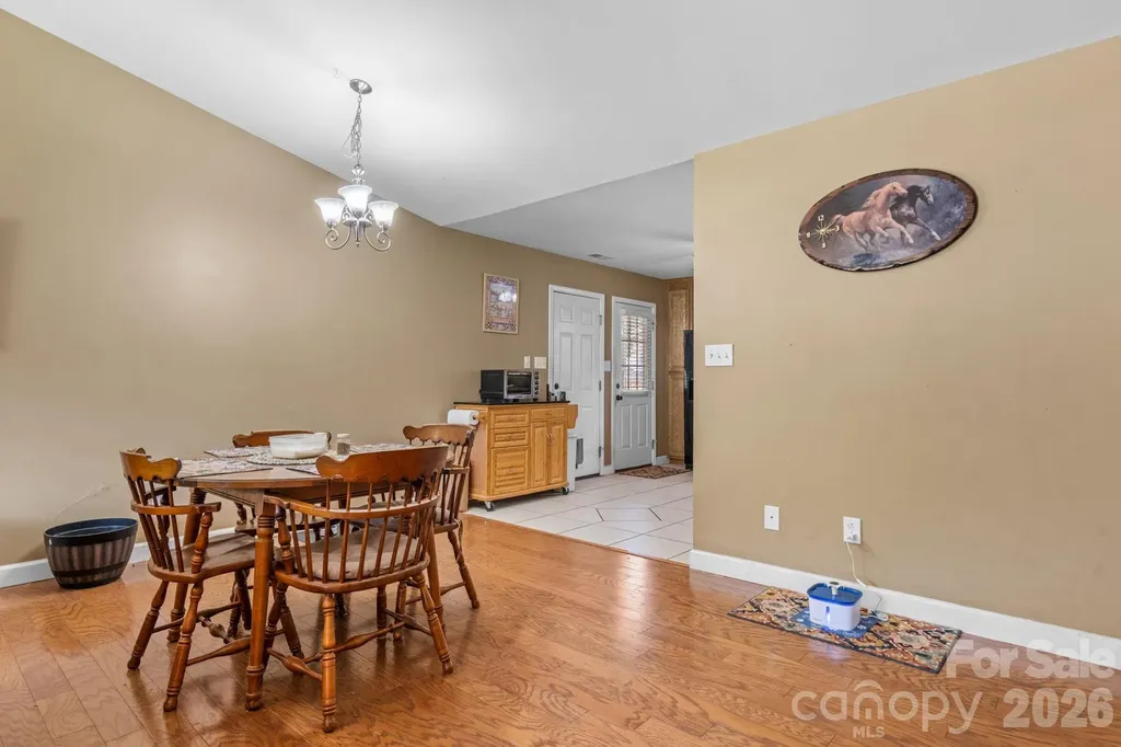 3844 Bridle Path Drive Vale NC 28168