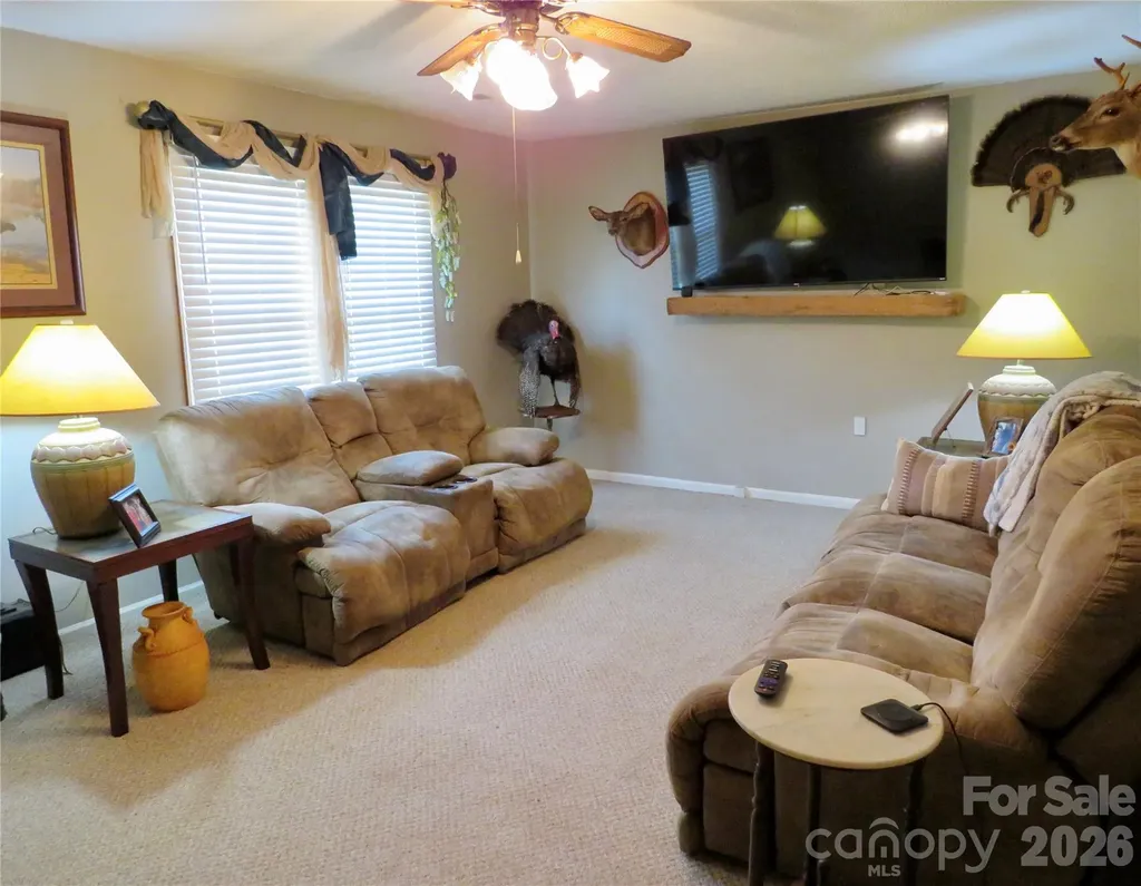 122 Tulip Trail Ellenboro NC 28040