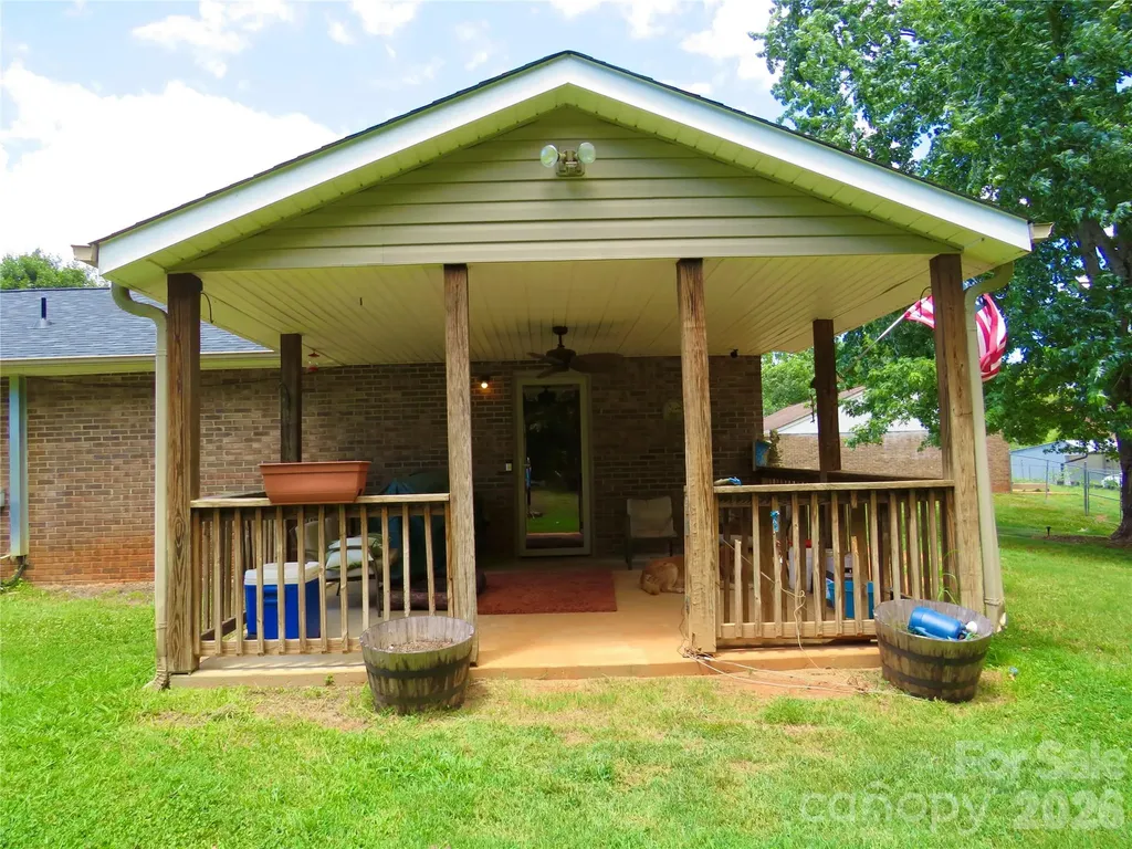 122 Tulip Trail Ellenboro NC 28040