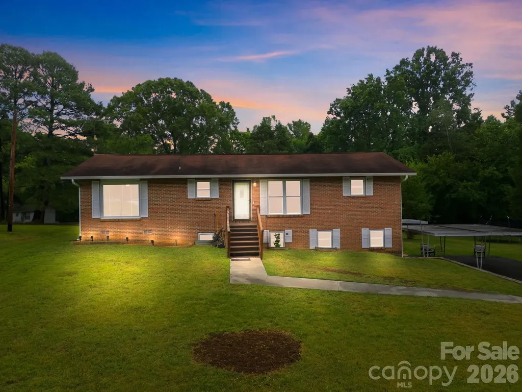 401 Grant Street Spencer NC 28027