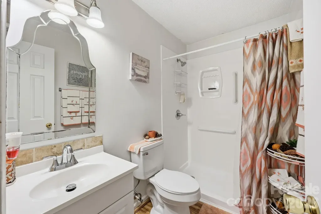 401 Grant Street Spencer NC 28027