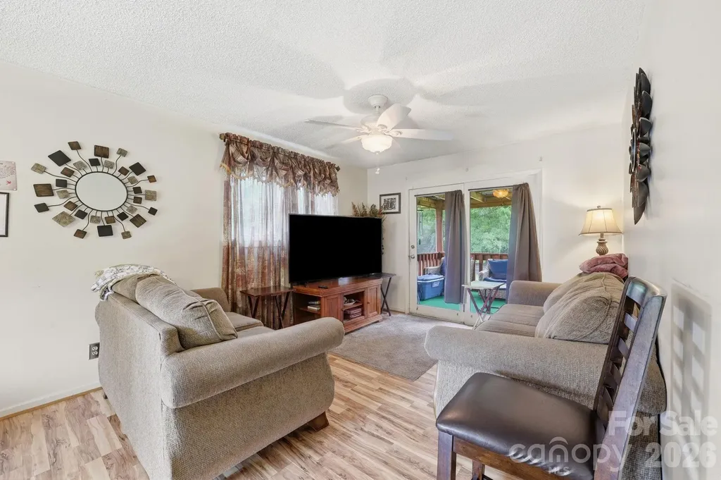 401 Grant Street Spencer NC 28027