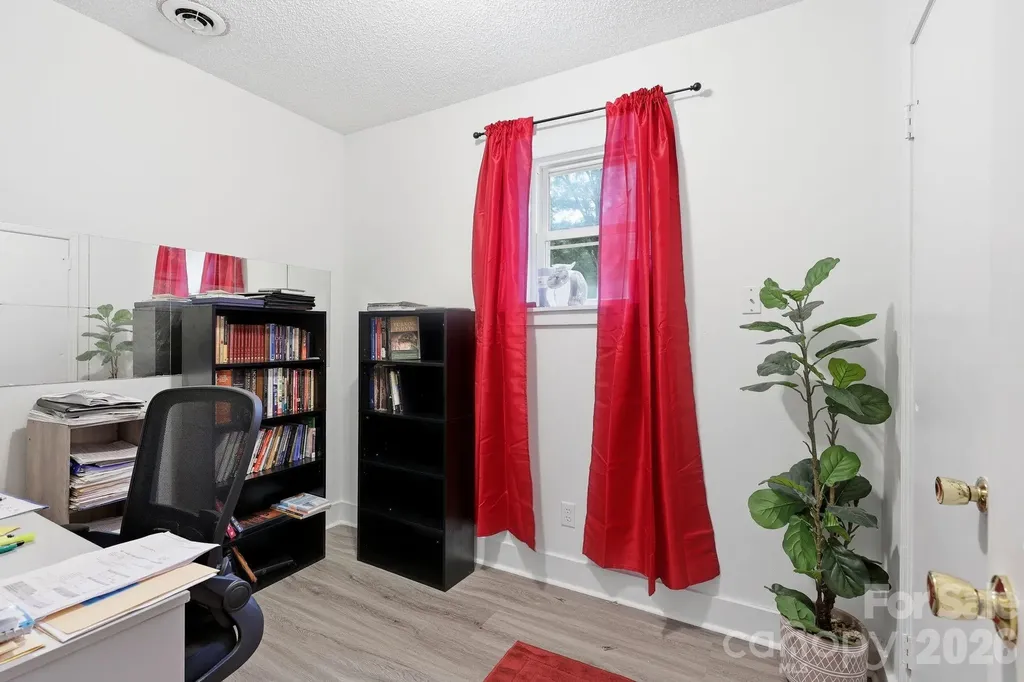 401 Grant Street Spencer NC 28027