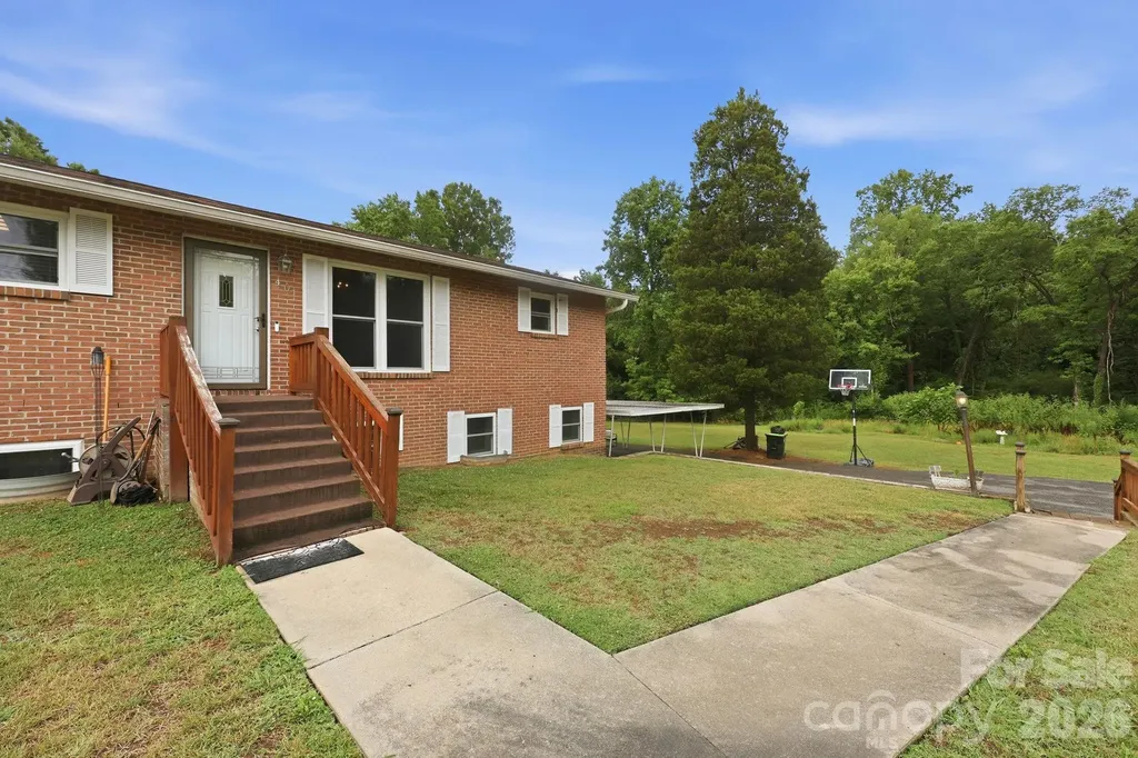 401 Grant Street Spencer NC 28027