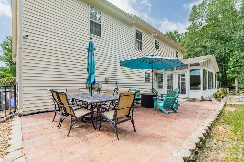 13405 Honeytree Lane Pineville NC 28134