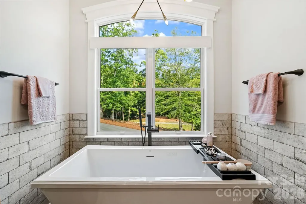 587 Carolina Drive Troy NC 27371