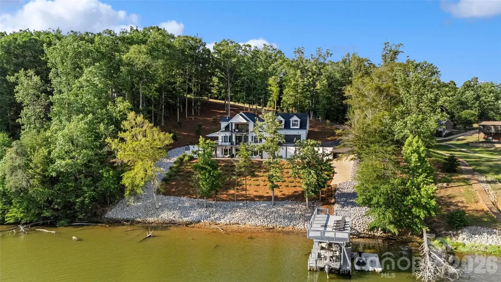 587 Carolina Drive Troy NC 27371