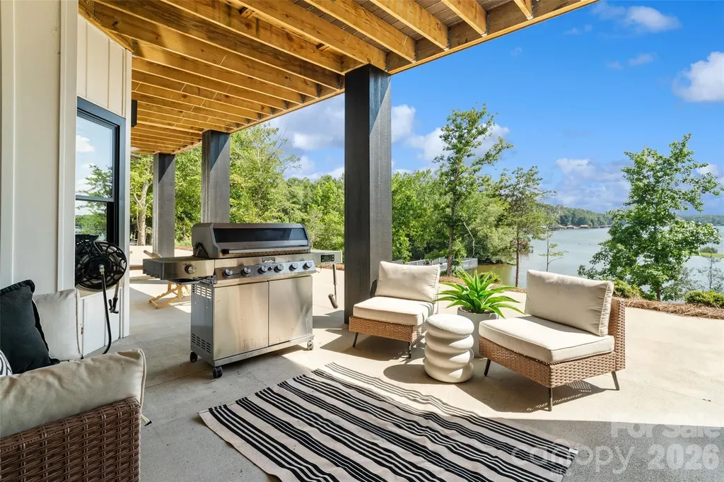 587 Carolina Drive Troy NC 27371