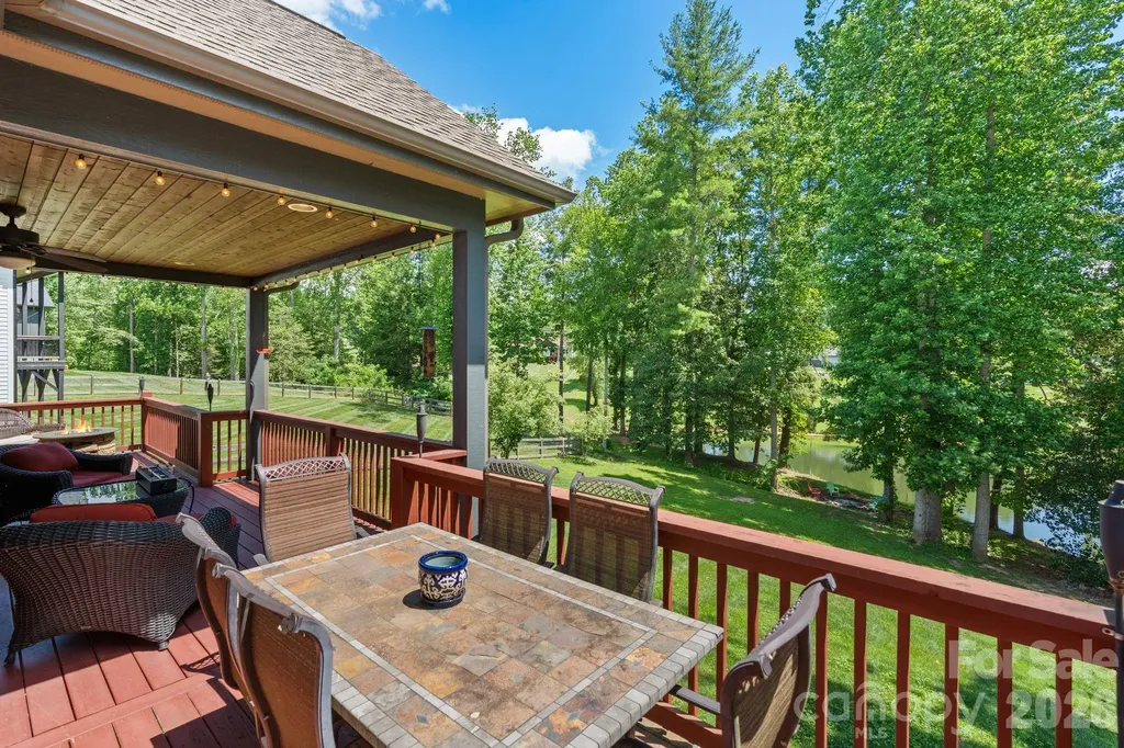 36 Copper Mill Court Candler NC 28715