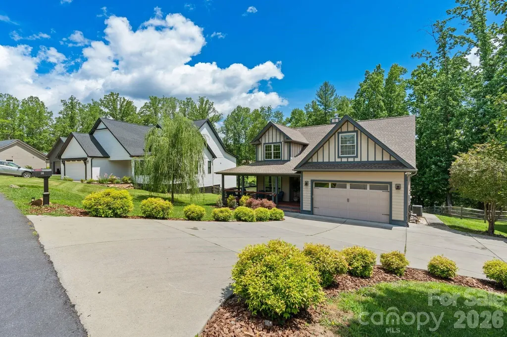 36 Copper Mill Court Candler NC 28715