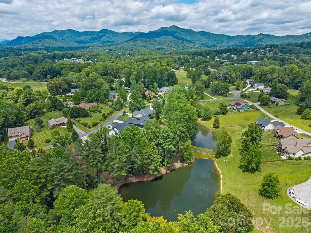 36 Copper Mill Court Candler NC 28715
