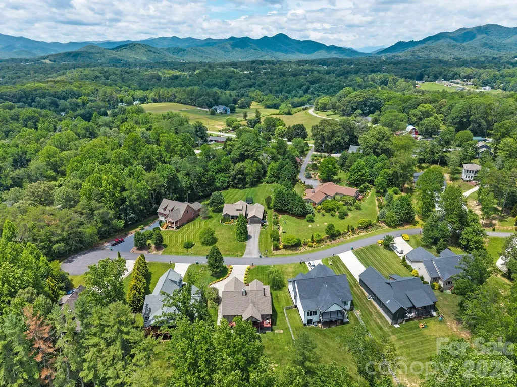 36 Copper Mill Court Candler NC 28715