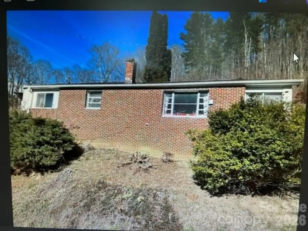 10200 Us 23 Highway Mars Hill NC 28754