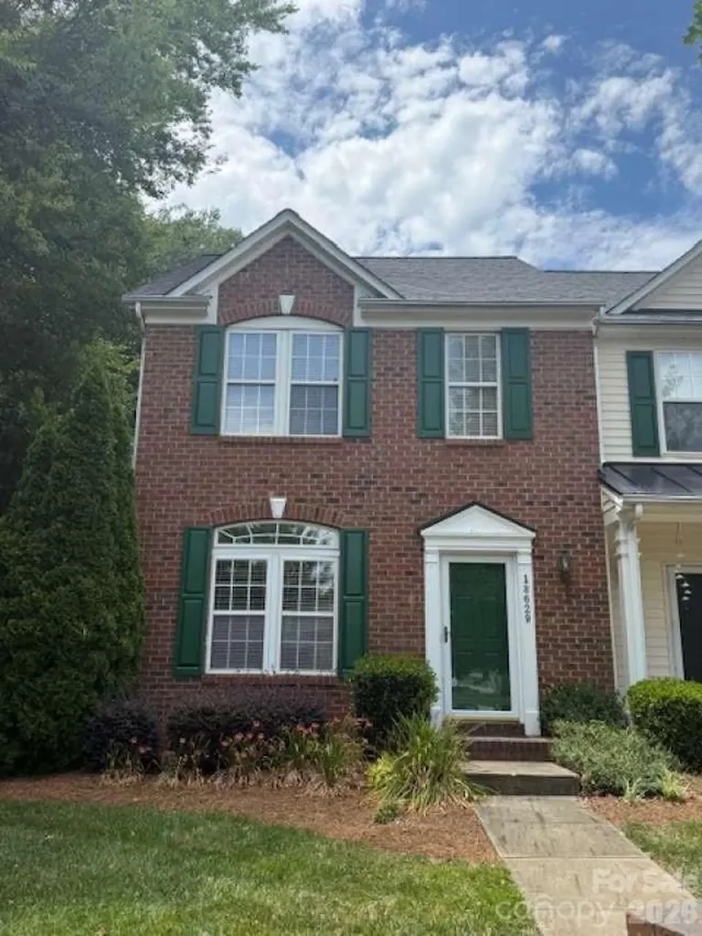 18629 Shawnee Ridge Road Cornelius NC 28031