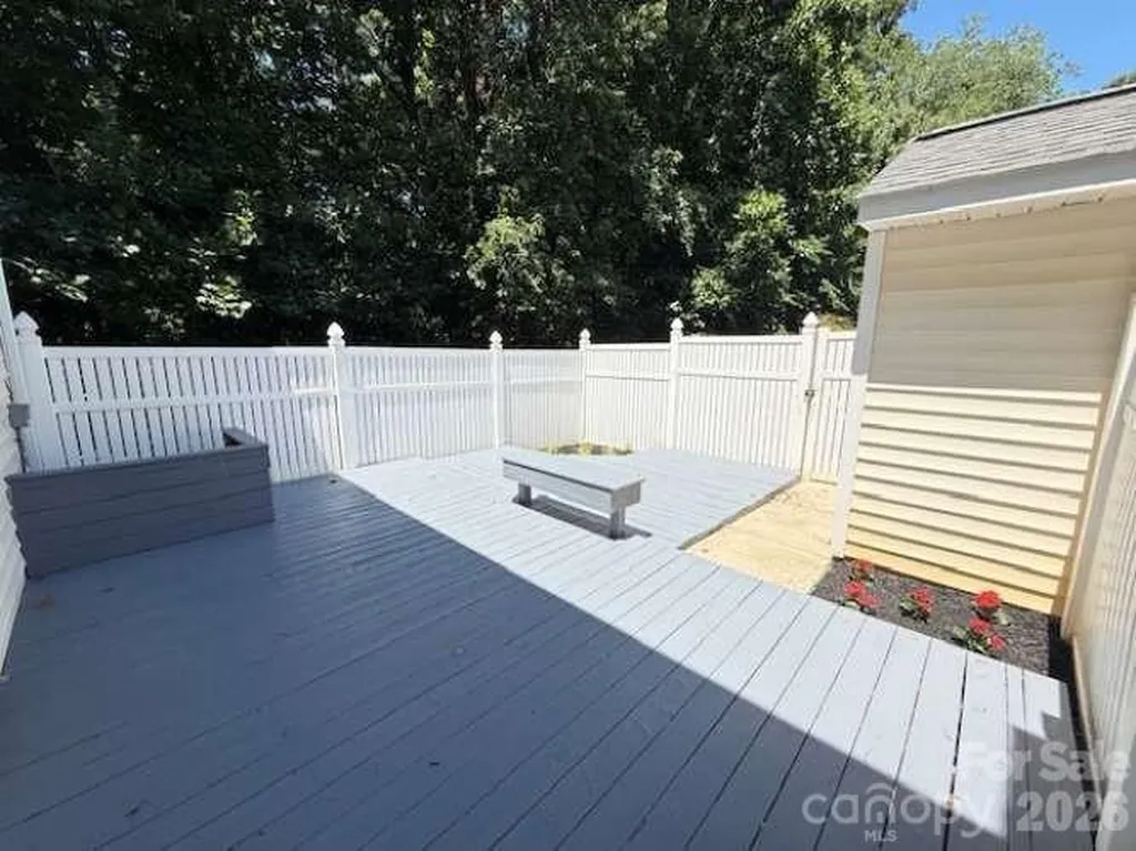 18629 Shawnee Ridge Road Cornelius NC 28031