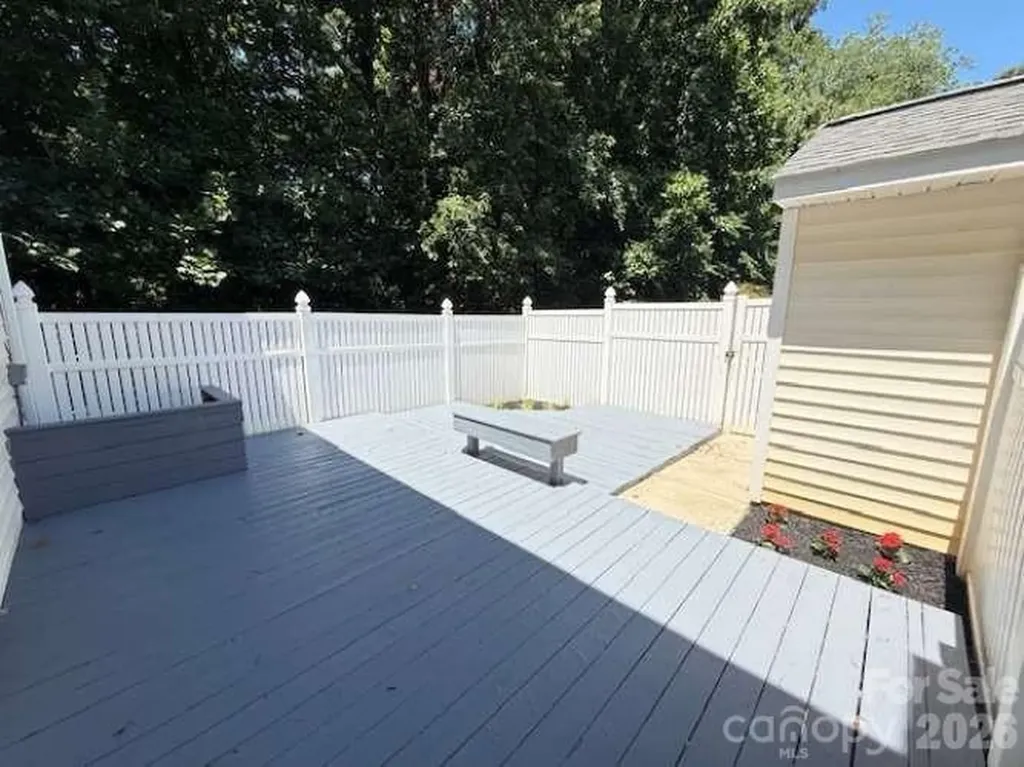 18629 Shawnee Ridge Road Cornelius NC 28031