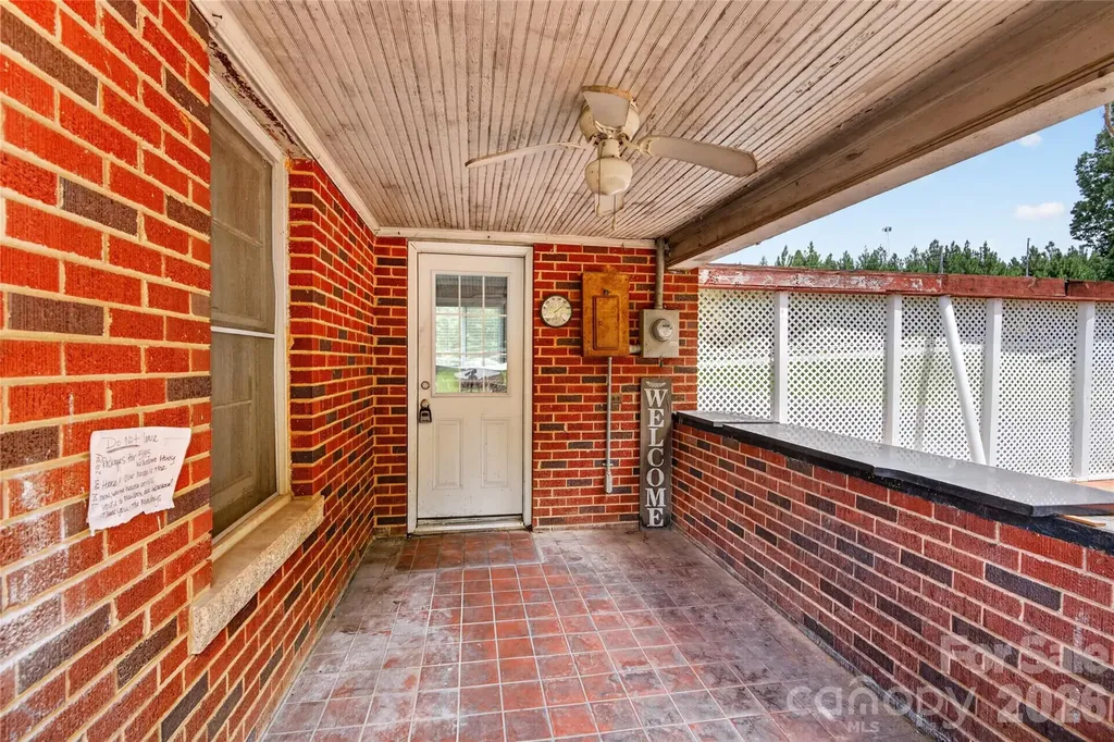 107 Carderwoody Road Statesville NC 28625
