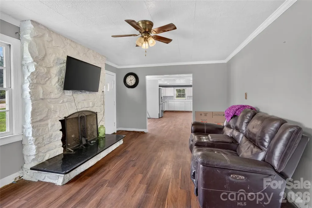 107 Carderwoody Road Statesville NC 28625