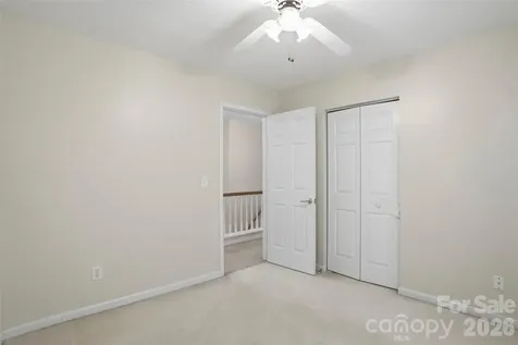 5619 Hedgecrest Place Charlotte NC 28269