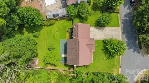 5619 Hedgecrest Place Charlotte NC 28269