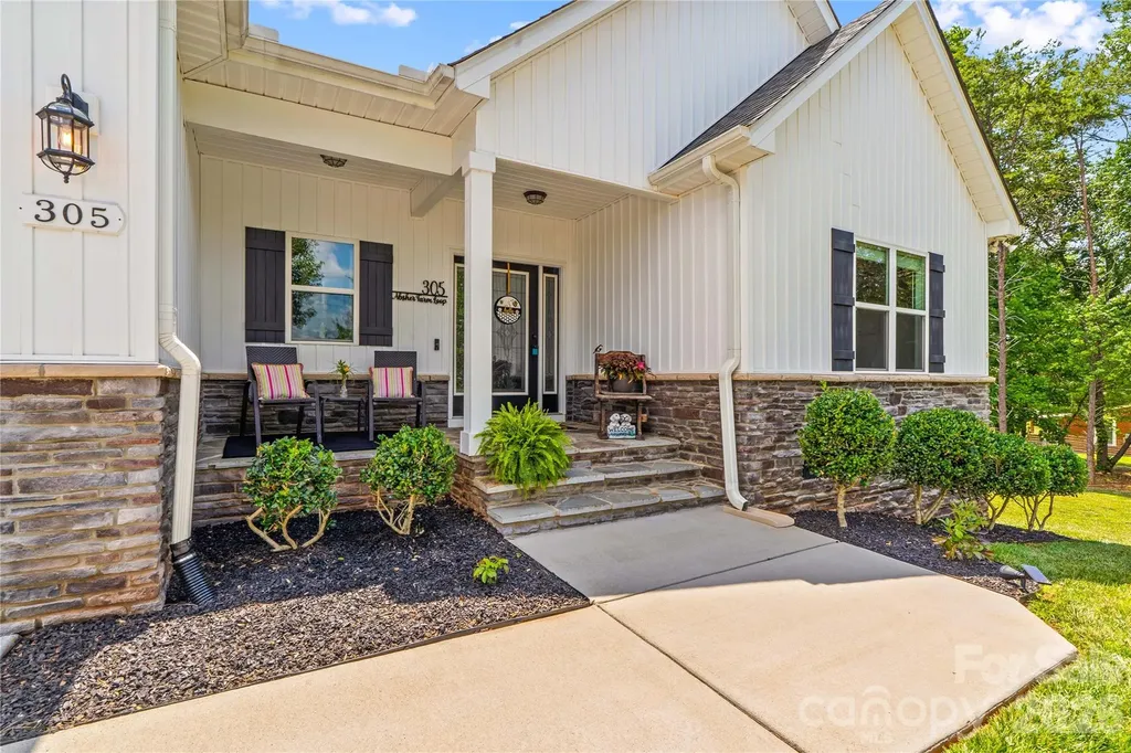 305 Absher Farm Loop Statesville NC 28625