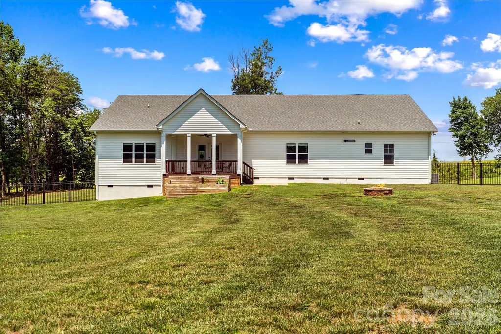 305 Absher Farm Loop Statesville NC 28625