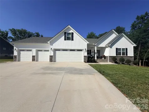 305 Absher Farm Loop Statesville NC 28625