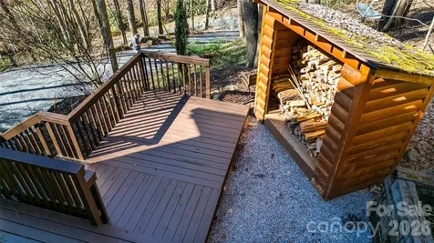 3548 Dicks Creek Road Whittier NC 28789