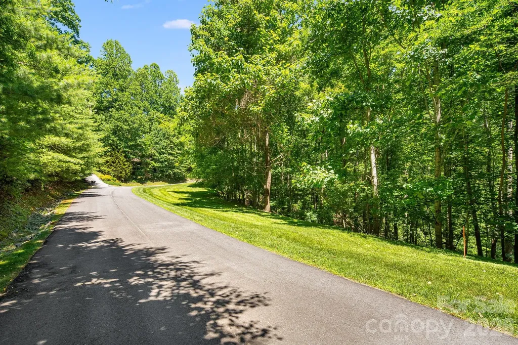 Tbd Solomon Circle Hendersonville NC 28739