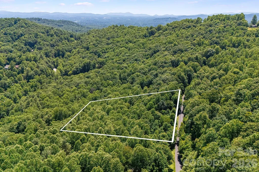 Tbd Solomon Circle Hendersonville NC 28739