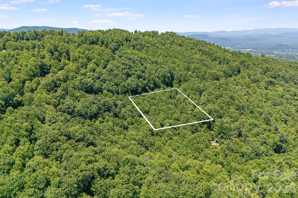 Tbd Solomon Circle Hendersonville NC 28739