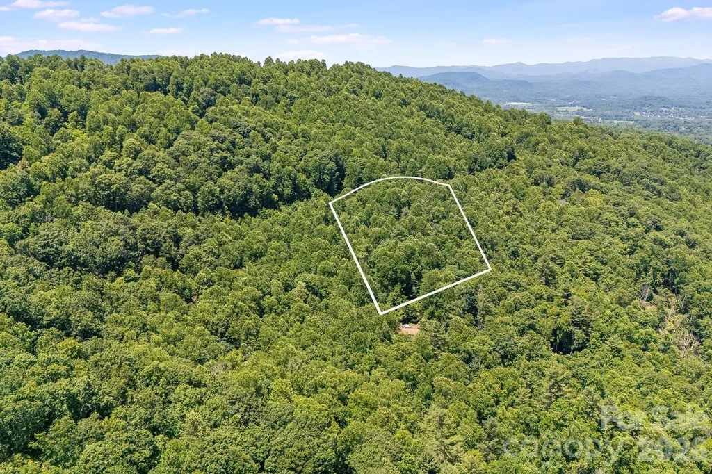 Tbd Solomon Circle Hendersonville NC 28739