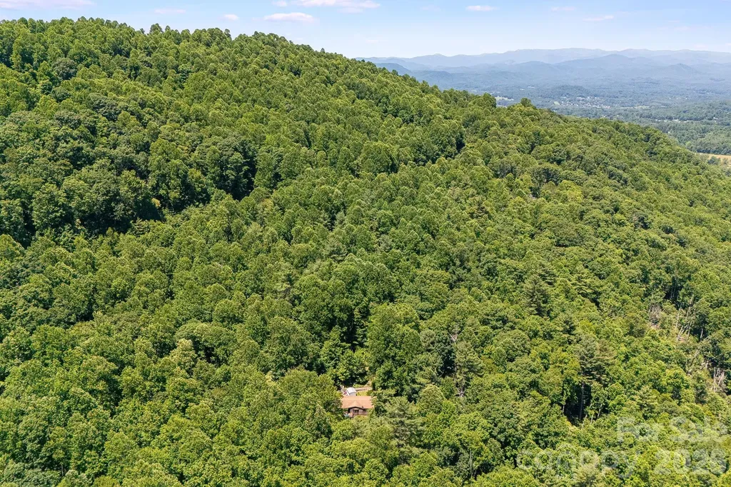 Tbd Solomon Circle Hendersonville NC 28739