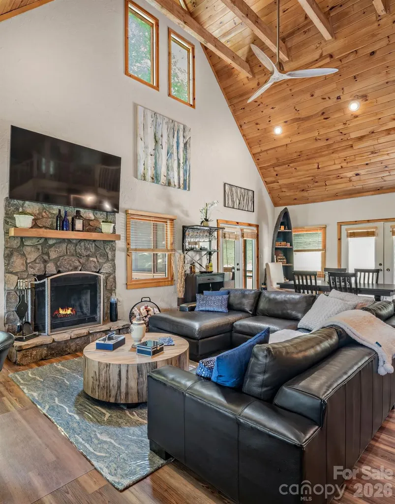 59 W Canoe Creek Drive Tuckasegee NC 28783