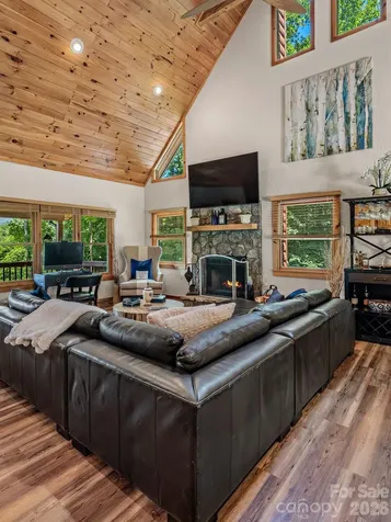 59 Canoe Creek Drive Tuckasegee NC 28783
