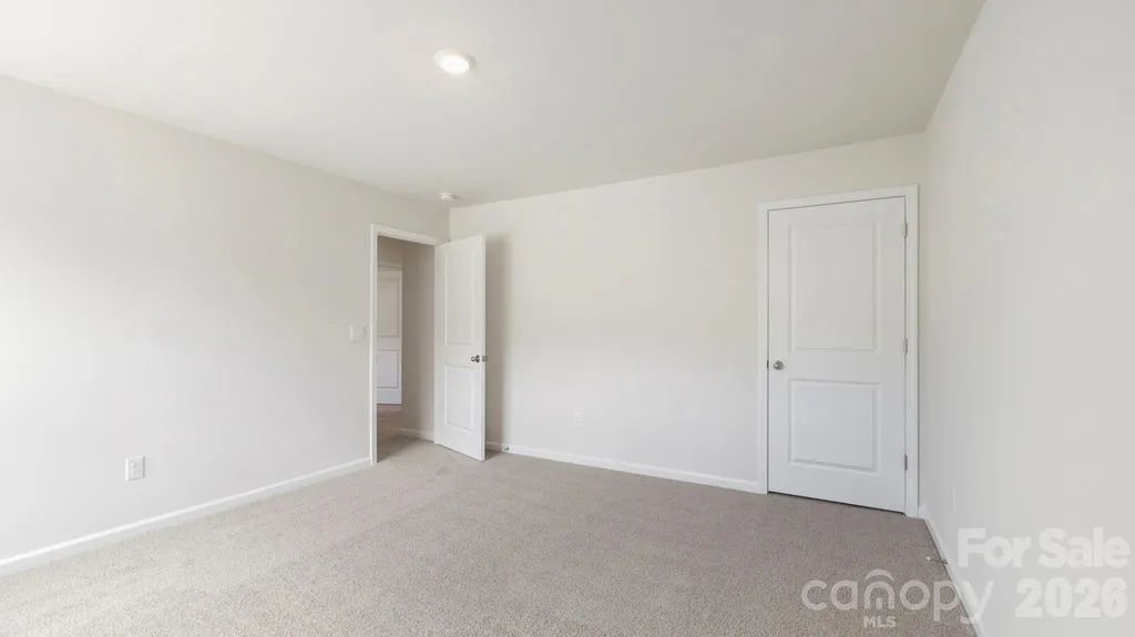 839 Adelston Lane Asheville NC 28804
