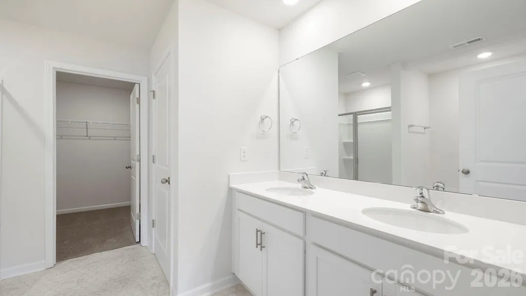 839 Adelston Lane Asheville NC 28804