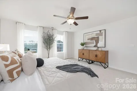 839 Adelston Lane Asheville NC 28804