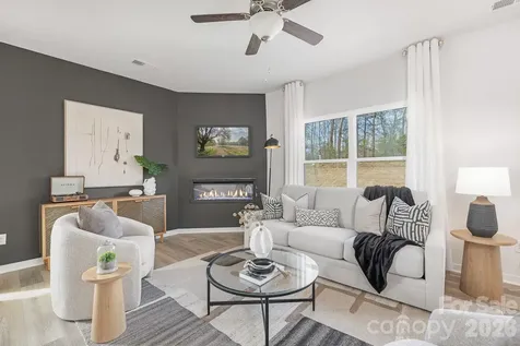 839 Adelston Lane Asheville NC 28804