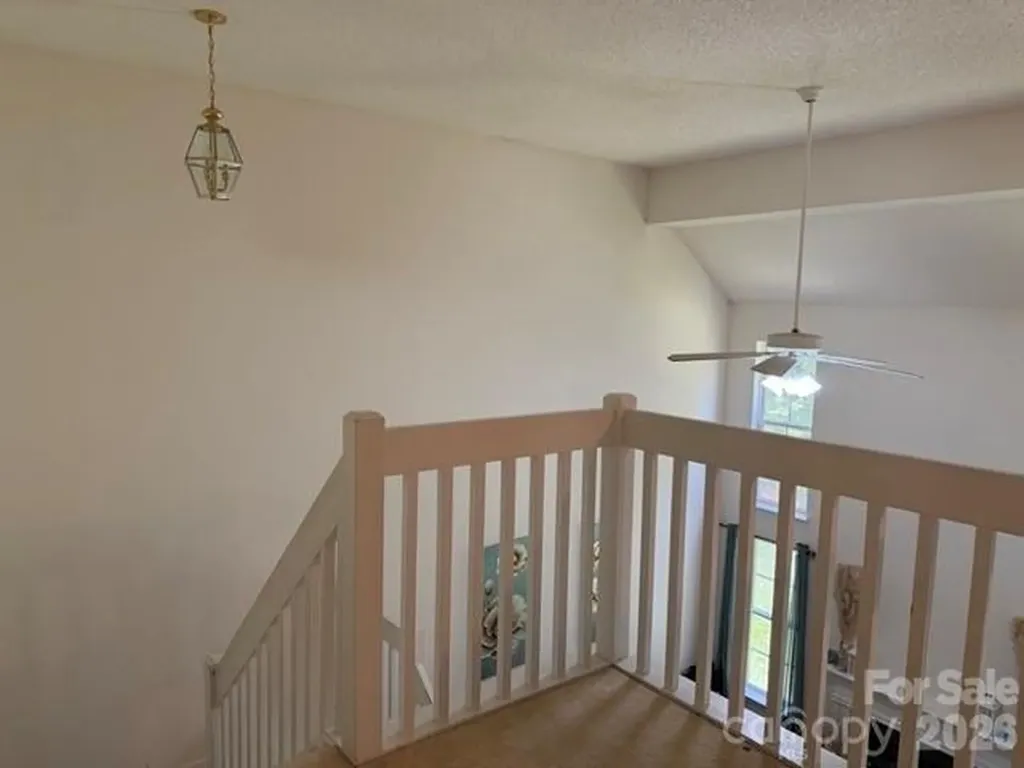 8053 Christmas Court Charlotte NC 28216